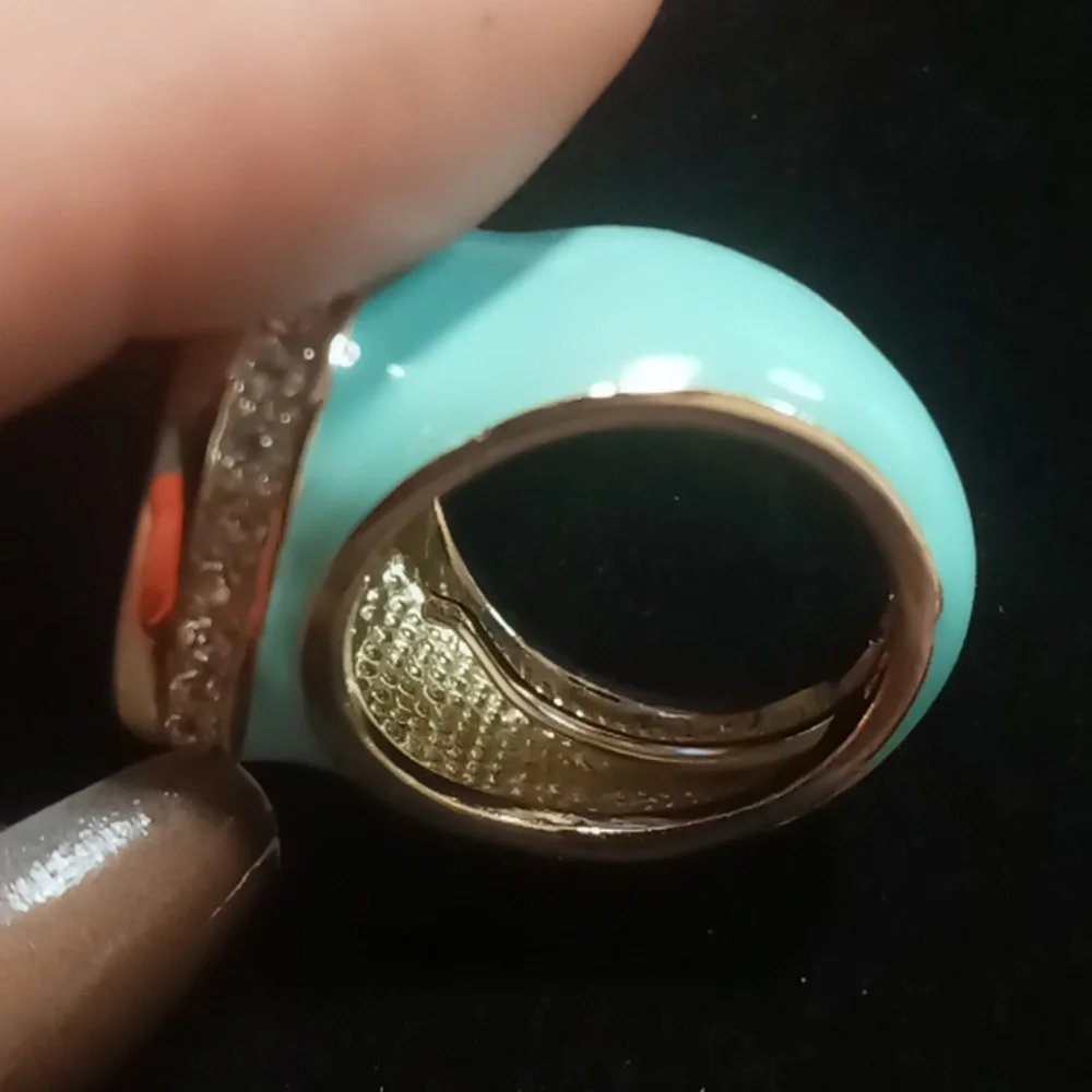 Kenneth jay Lane Teal enamel ring gold tone multi faceted Lucite gem. Statement